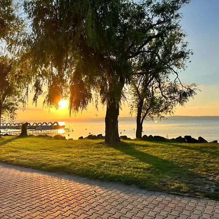 Ah- Sunset Beach Apartment Siofok Διαμέρισμα Σίοφοκ